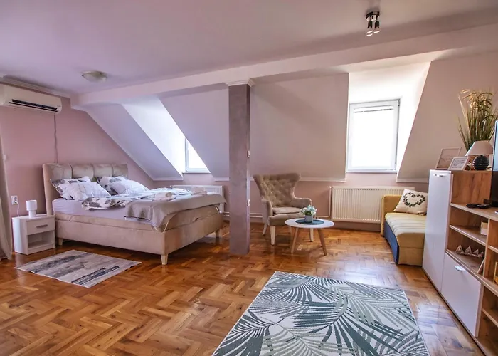 Διαμέρισμα Garden *